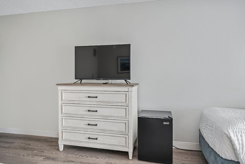 First Floor Standard Deluxe King view 5