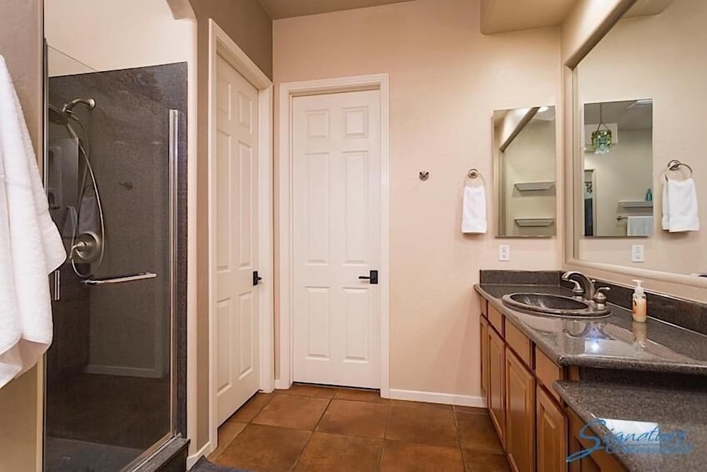 Palm Valley By Signature Vacation Rentals