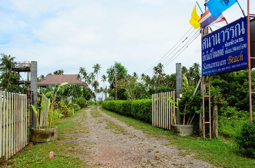 Hotel Sananwan Beach B&B - Image 1