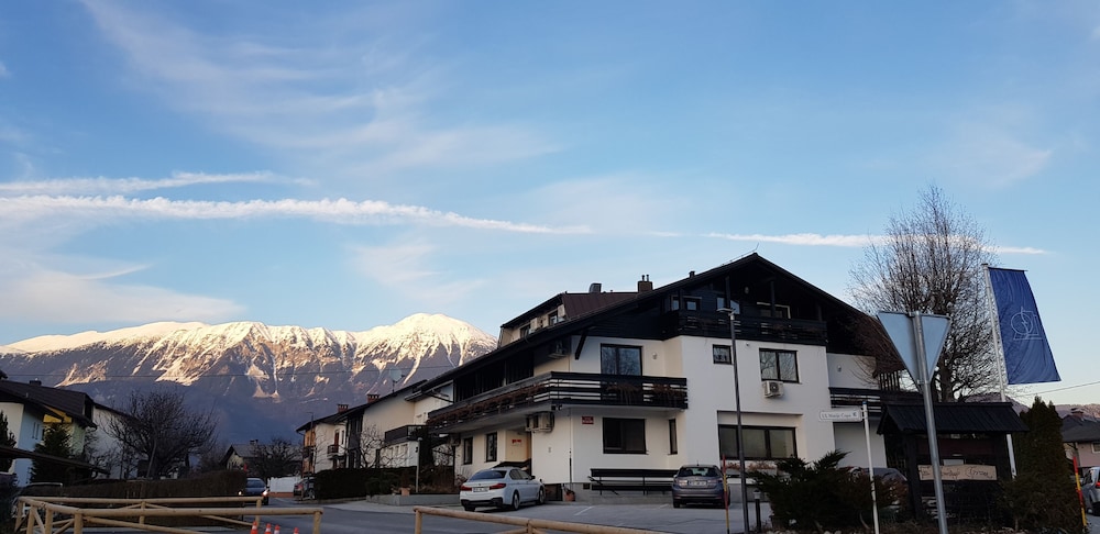 Guesthouse Kolinska - Adults only