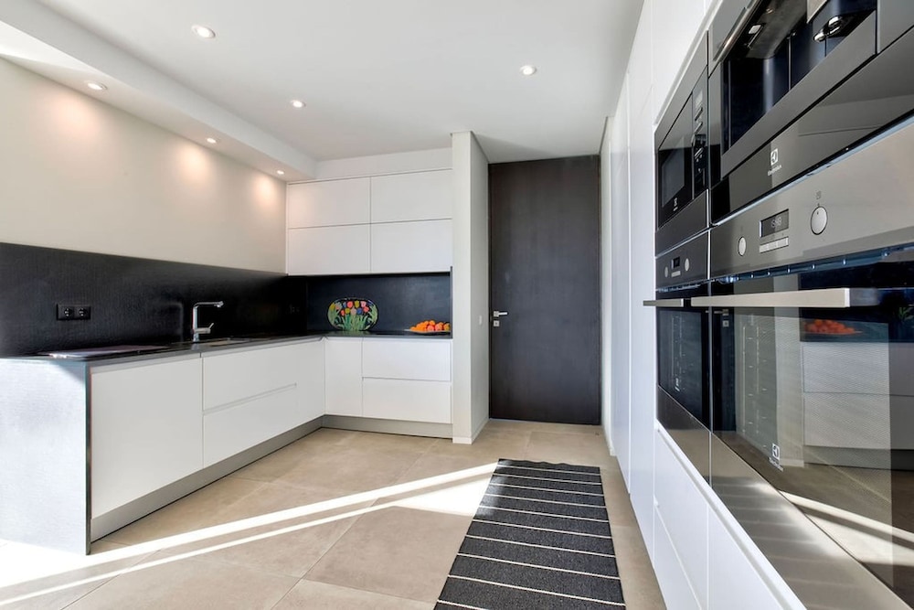 2 Rua das Palmas Luxurious Stylish and Modern L