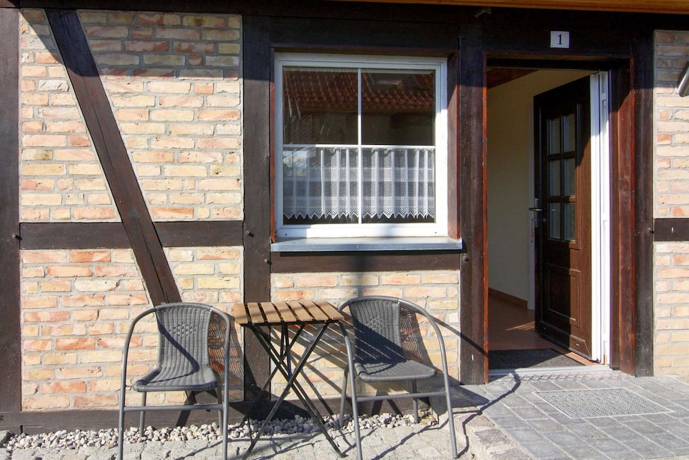 Apartment in Neuendorf Near Achterwasser