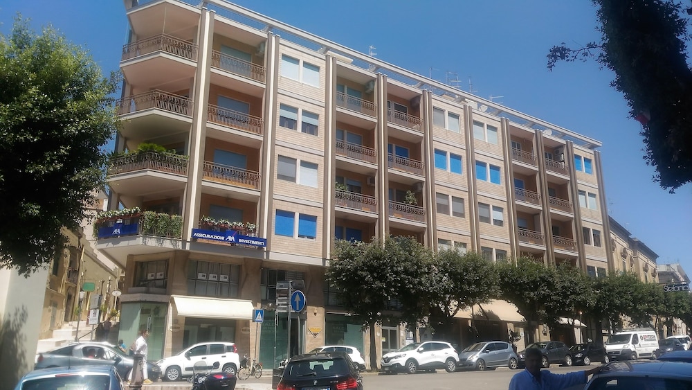 Central Domus