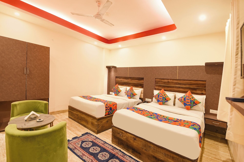 Fabhotel Dev Residency