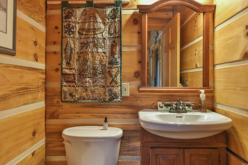 Bair Necessities relaxing Cabin
