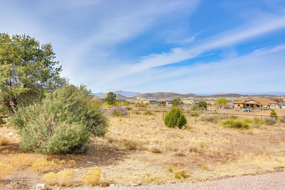 Winter Haven w/ Mtn Views in Prescott Valley