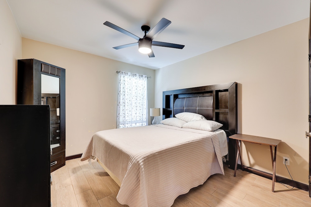 1 Mi to Dtwn Mcallen: Convenient Home Near Parks