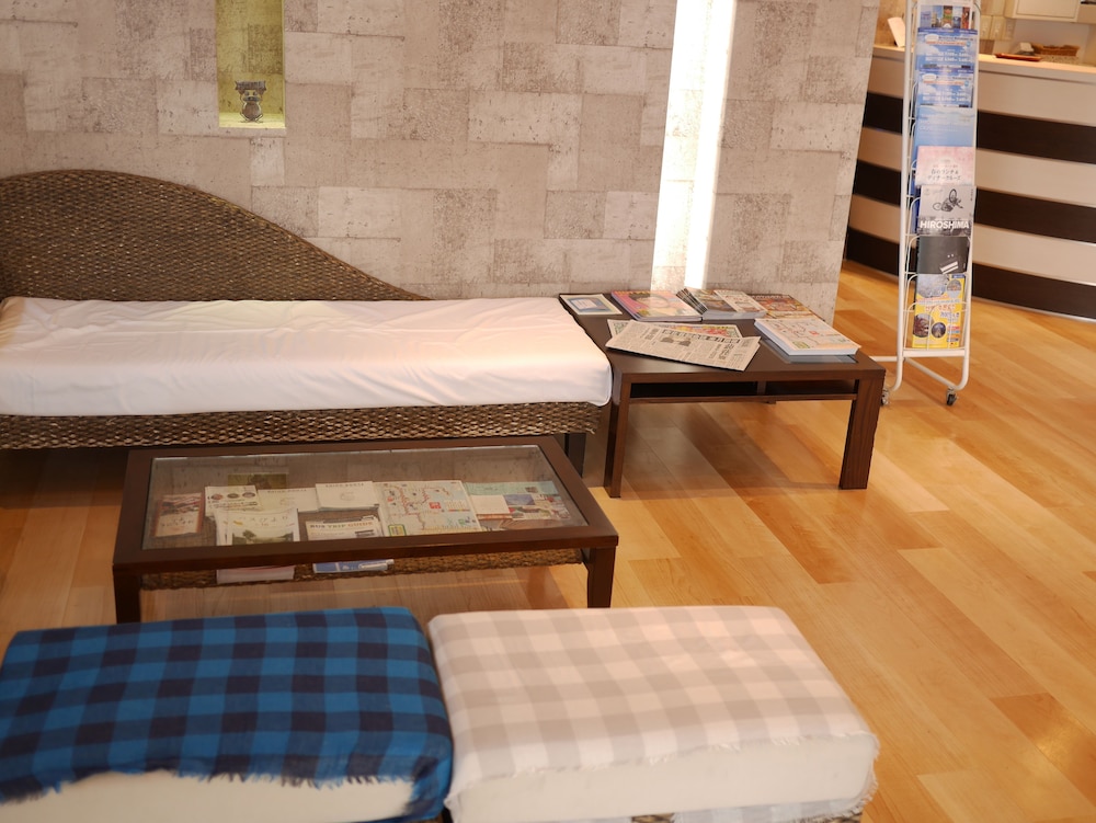 Hiroshima Peace Hotel - Hostel view 4