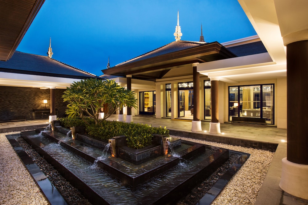 Raffles Hainan