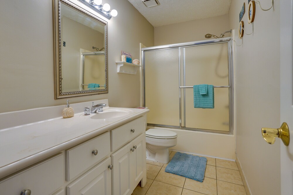 PCB Townhome w/ Pool Access - Walk to Beach! view 2