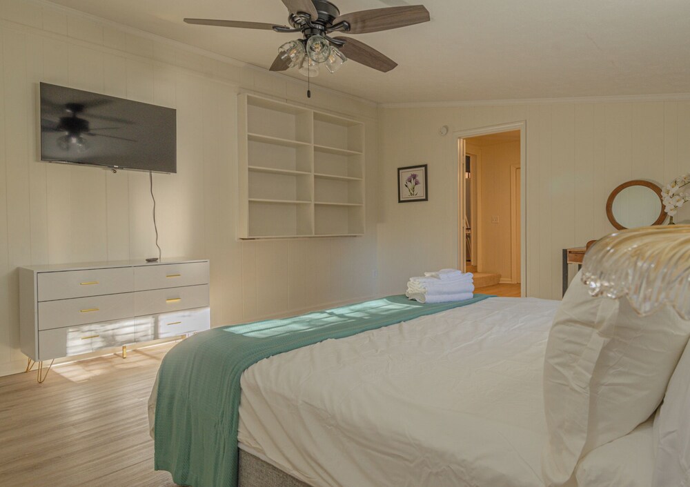 The Columbus Collective 4Bed with games