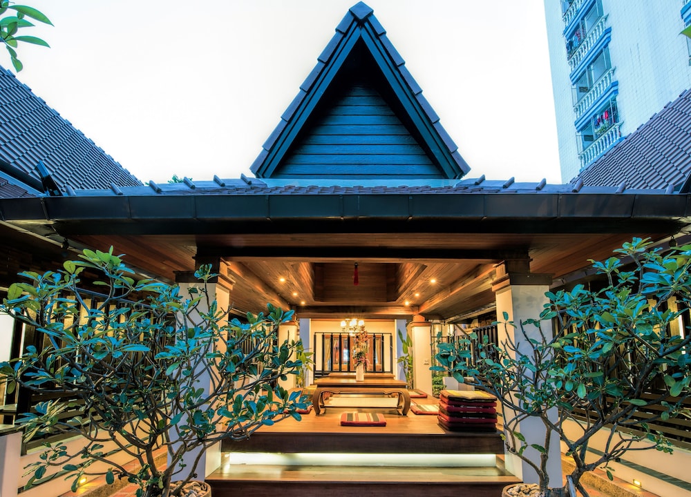 Hotel Yotaka Boutique Hotel Bangkok - Image 1