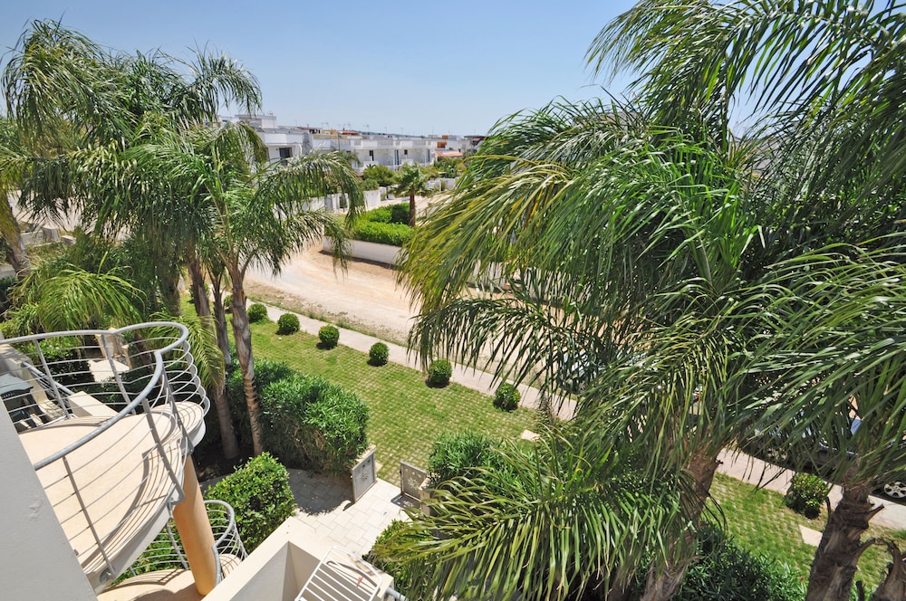 Ara Inn Resort