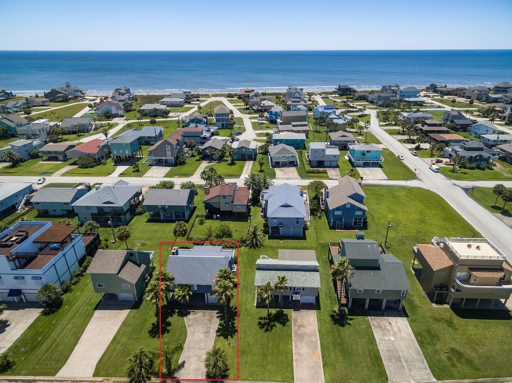 Island Breeze by Ryson Vacation Rentals