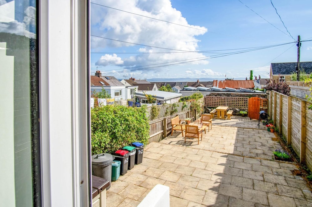 Woodville Road - 2 Bedroom House - Mumbles