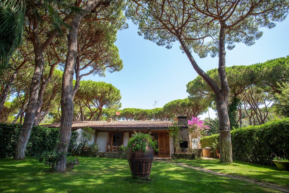 Beautiful Villa Ancora 200 Meters From the Sea-villa Ancora