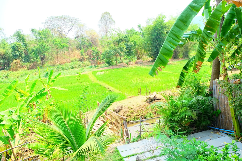 Villa Franjipani Maerim