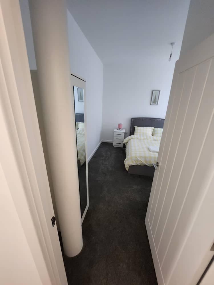 Home Away From Home in Burton on Trent view 3