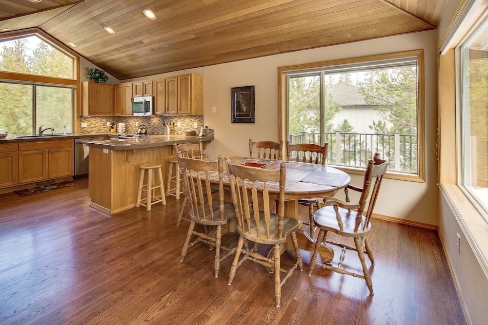 Lark 4 2 Bedroom Home