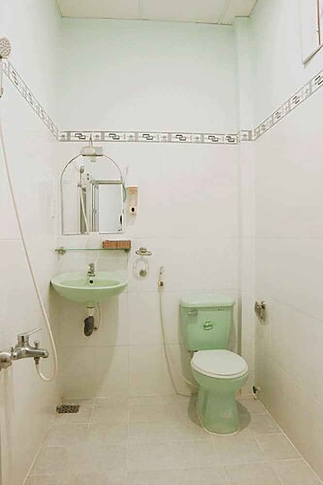 Quoc Dinh Guesthouse