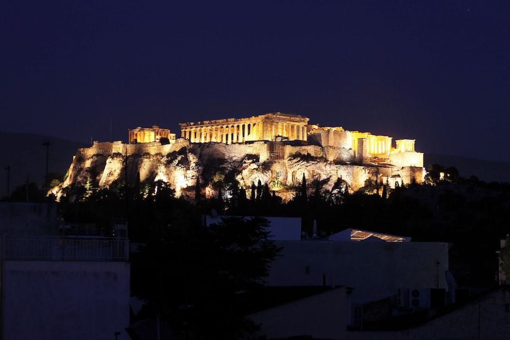 Live in Athens, Our first love #01