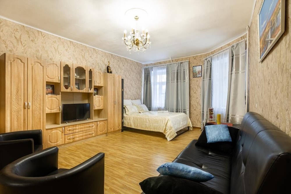 Cozy Place at the Hermitage view 4