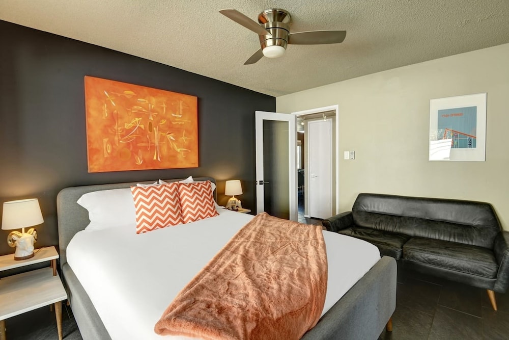 Biskra by Avantstay Classic Palm Springs Getaway W Outdoor Living Pool Permit 4869