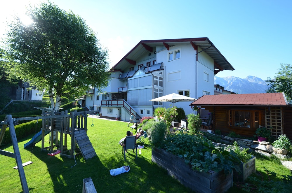 Photo 46