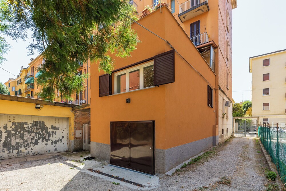 Wild Flower Apartment by Wonderful Italy view 2