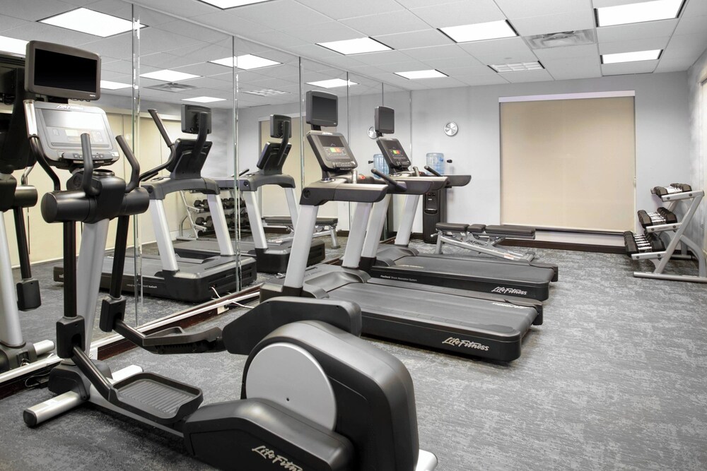 Milledgeville Vacations - Fairfield Inn  Suites Milledgeville - Property Image 11