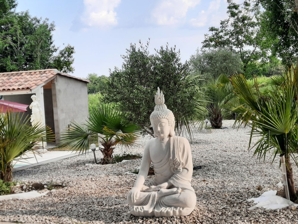 Le Domaine de Canesse