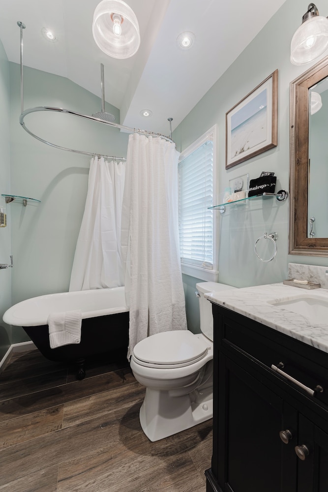 Bahama Breeze Bungalow