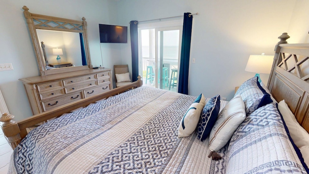 Bay View Villas 3 by Tybee Vacation Rentals