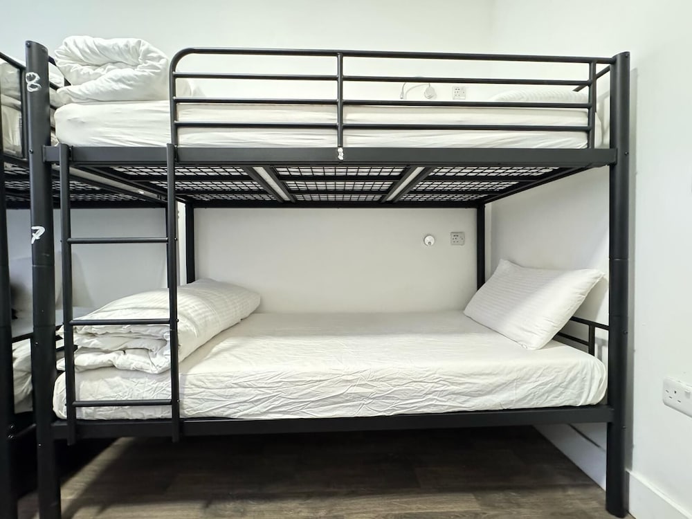 Rahman Hostel - Manchester
