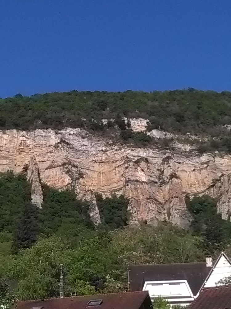 A Deux Pas du Rhéby