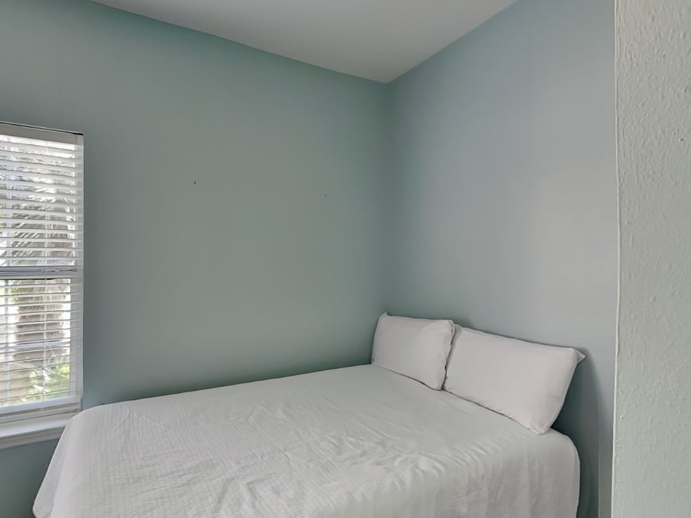Dominica at Port-O-Call by Southern Vacation Rentals view 4