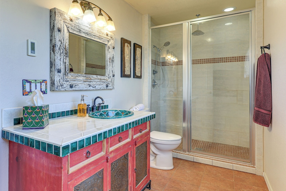 Panoramic Vistas & Pergola: Silver City Escape!