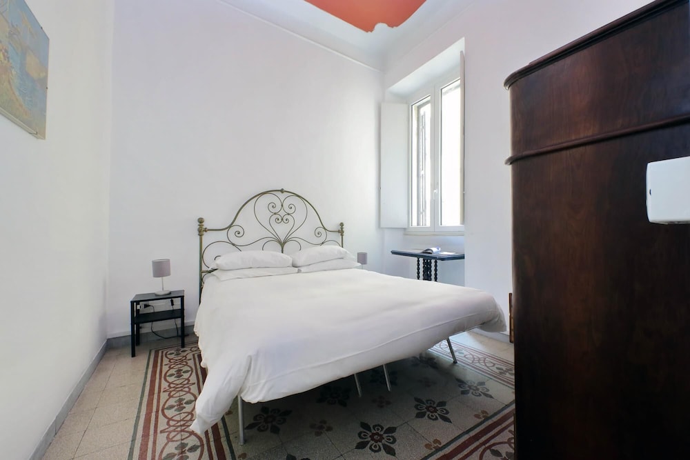 Cozy Merulana in Roma