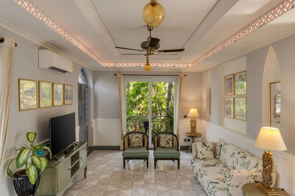 The Hornbill Villa - 3bhk With Pvt Pool in Saligao