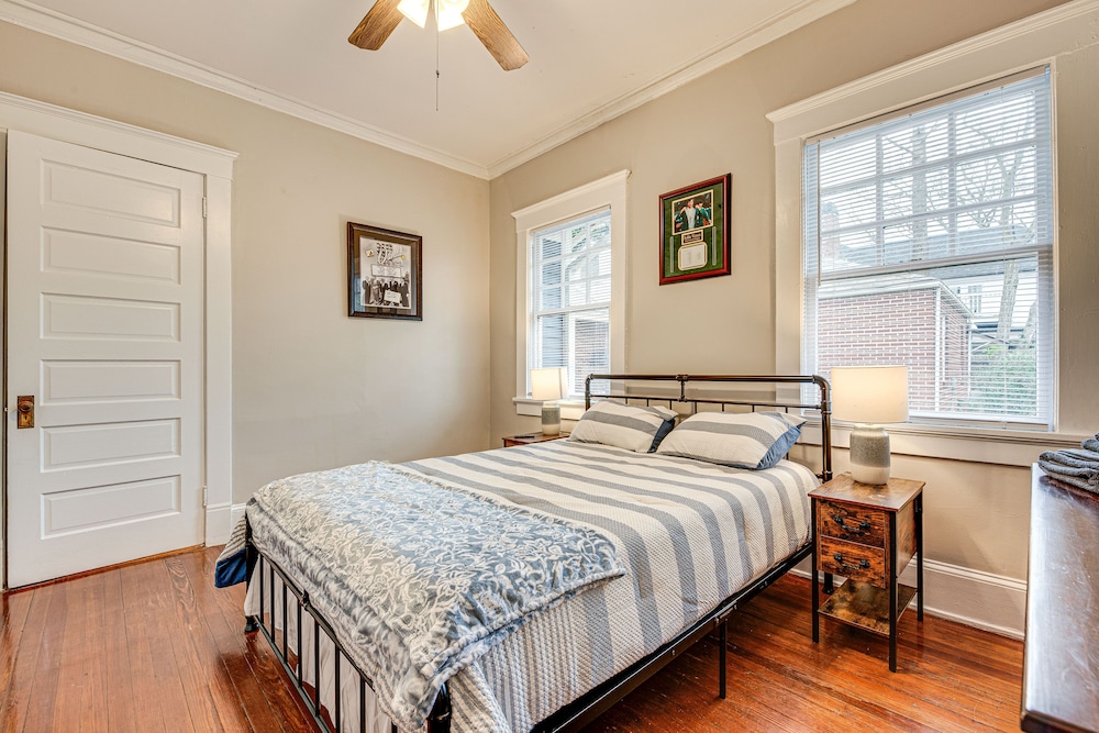 Charming Decatur Oakhurst Bungalow w/ Patio!