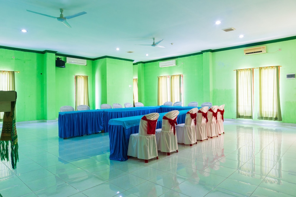 meeting & event spaces