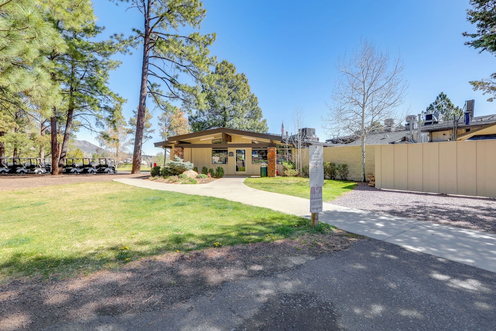 'the High Country Hideaway' Flagstaff Golf Retreat