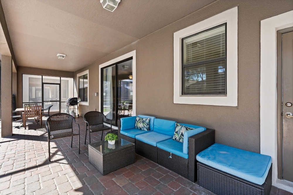 Championsgate Resort 8 Bedroom Pool Home with Spa 8 Home