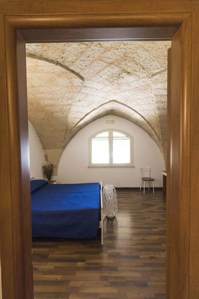 B&B Tarantola