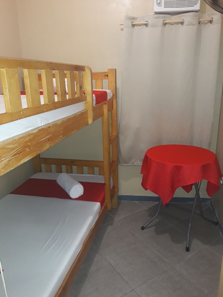 Despacito Rooms near Airport