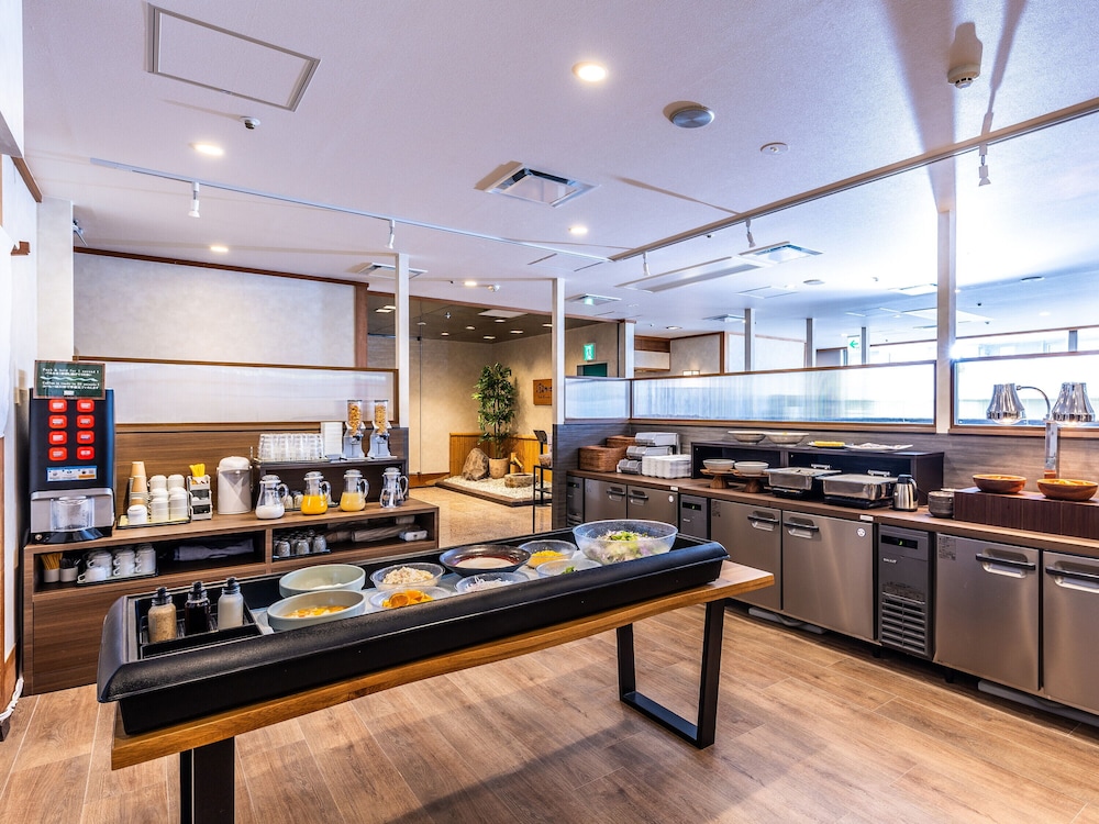 Himeji Vacations - APA Hotel Himeji Ekikita - Property Image 1