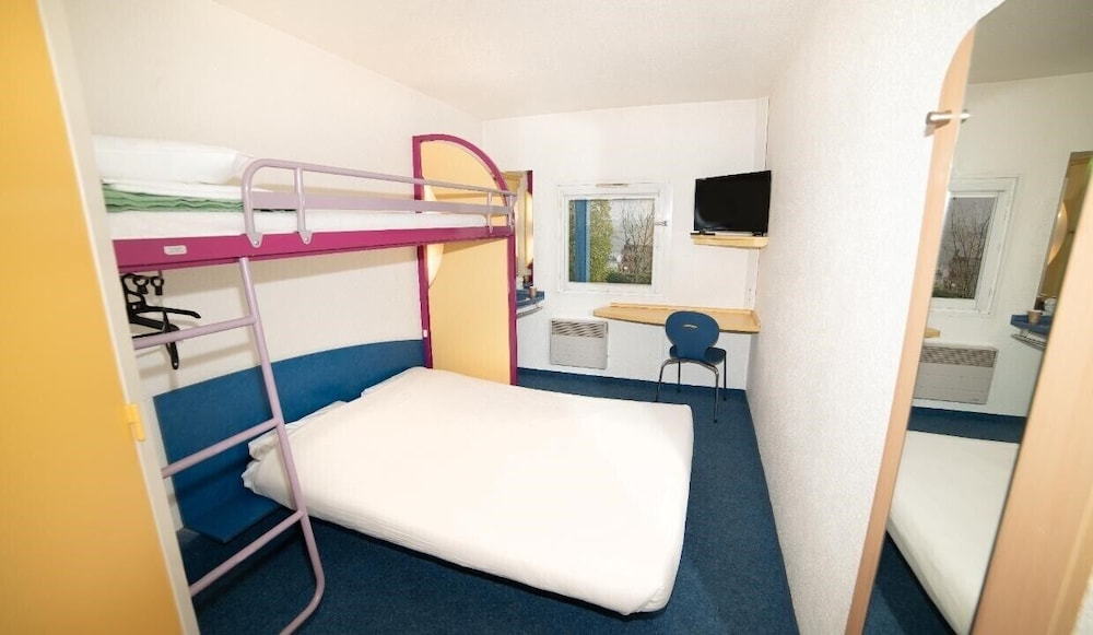 Besancon Vacations - Accueil Hotel Besancon - Property Image 5