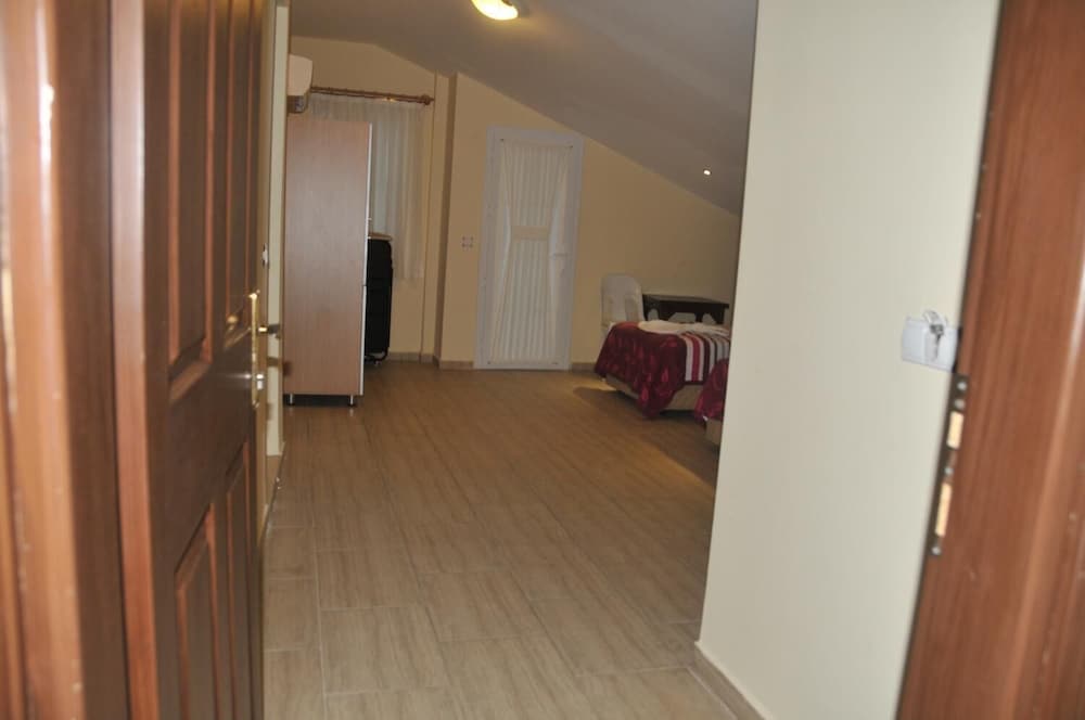 Tolay Otel - Image 10