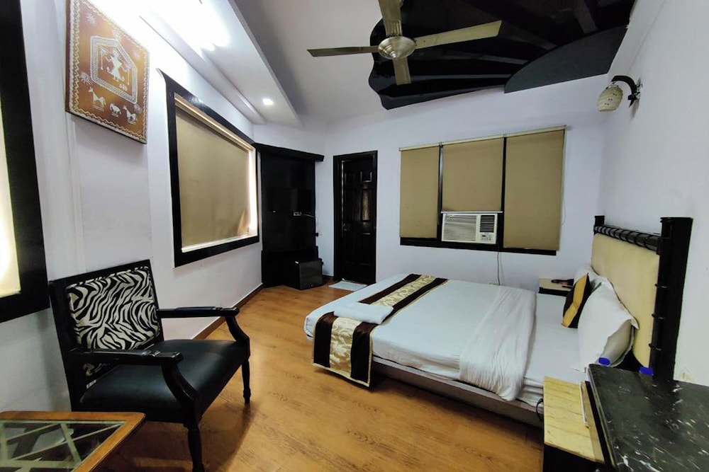 Hotel Asko International