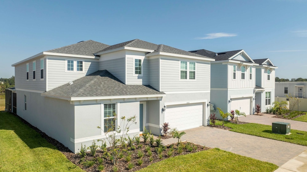 16020 Spacious Family Home 8BD Perfect For Your Vacation view 3
